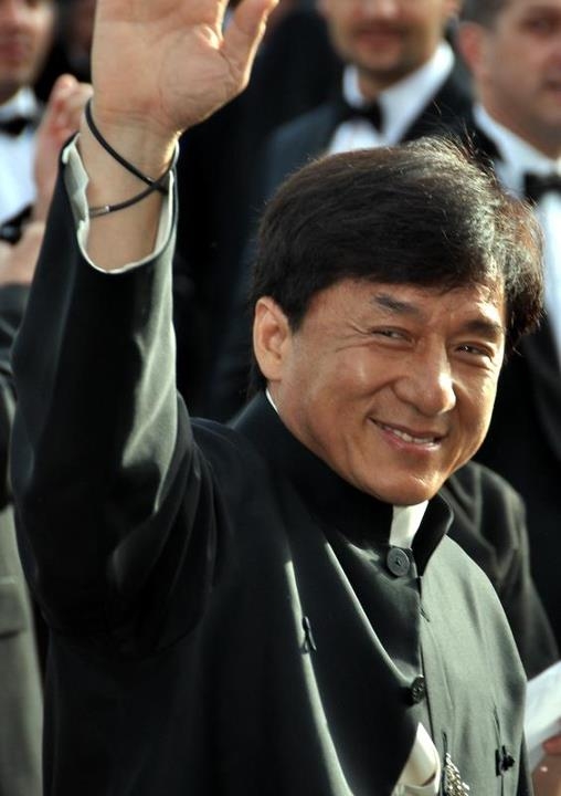 auteur Jackie Chan de la citation Je prépare [le zodiaque chinois] depuis sept ans, j'ai passé sept ans à écrire le script, j'ai passé plus d'un an pour le filmer.